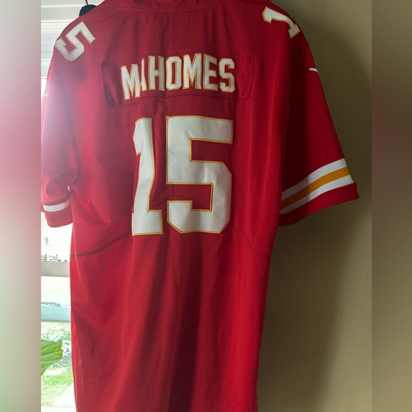XL embroidered Kansas City Chiefs Patrick Mahomes jersey - Picture 2 of 5